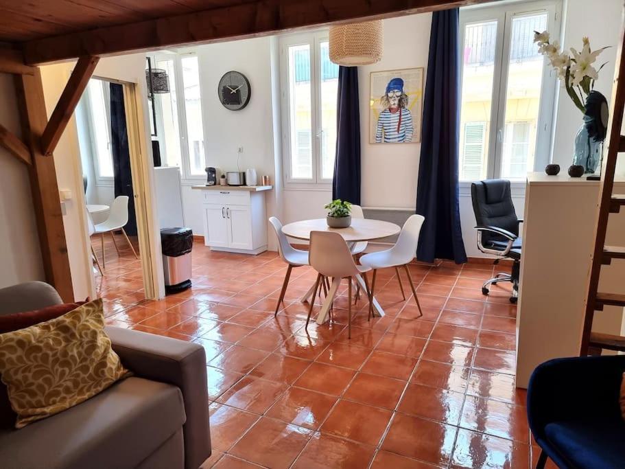 Cosy Apartments - Marseille Opera Vieux-Port - Luminous City Center Apartment ภายนอก รูปภาพ